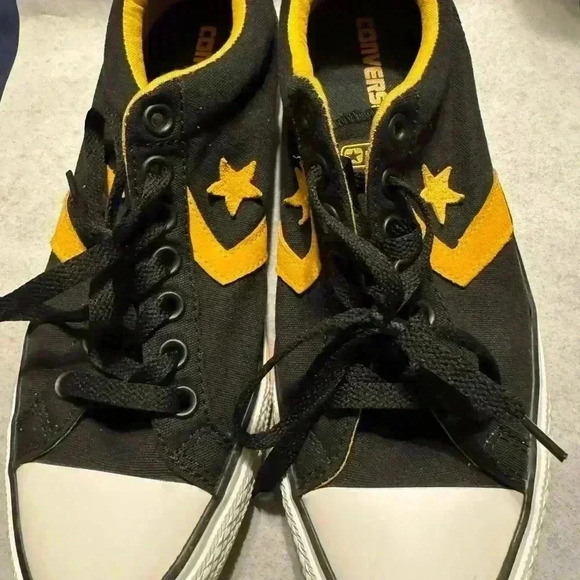 Preowned Converse Black and Yellow All Stars Men’s size 9 Women’s 11 - Picture 2 of 15